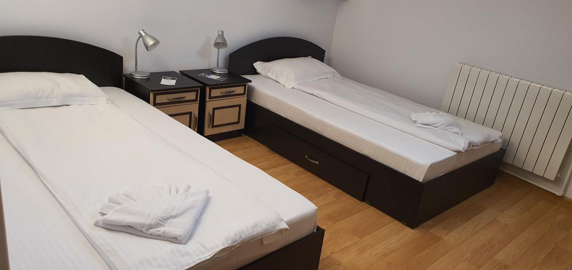 Lotca Fermecata - Lotka Fermecata Hotell Cazasu Rom bilde